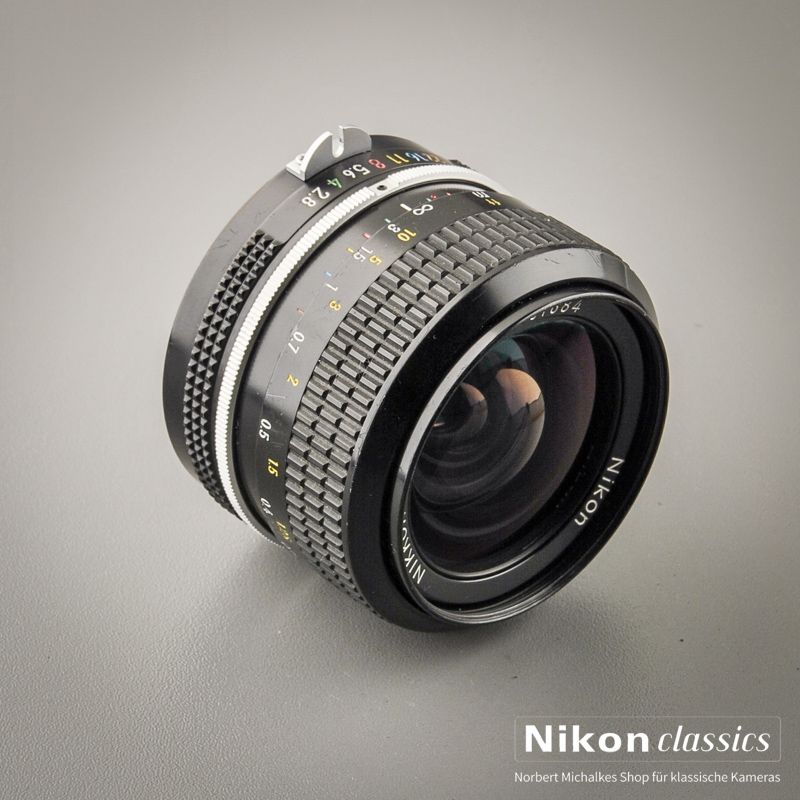 Nikon Nikkor 24/2,8 nonAI (Condition A-)