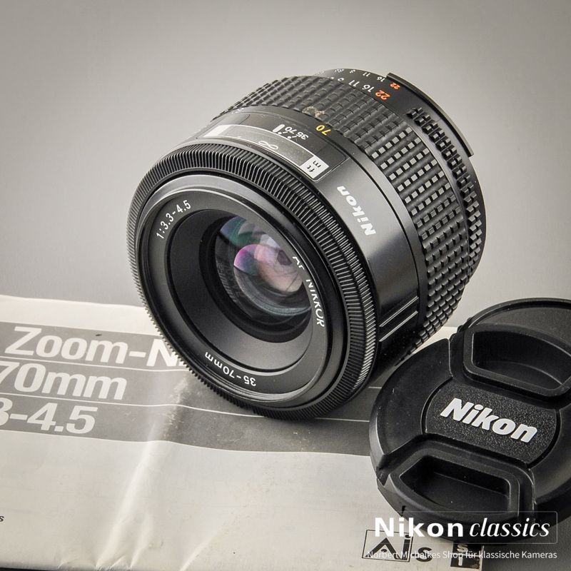 Nikon AF Zoom-Nikkor 35-70/3,3-4,5 Macro