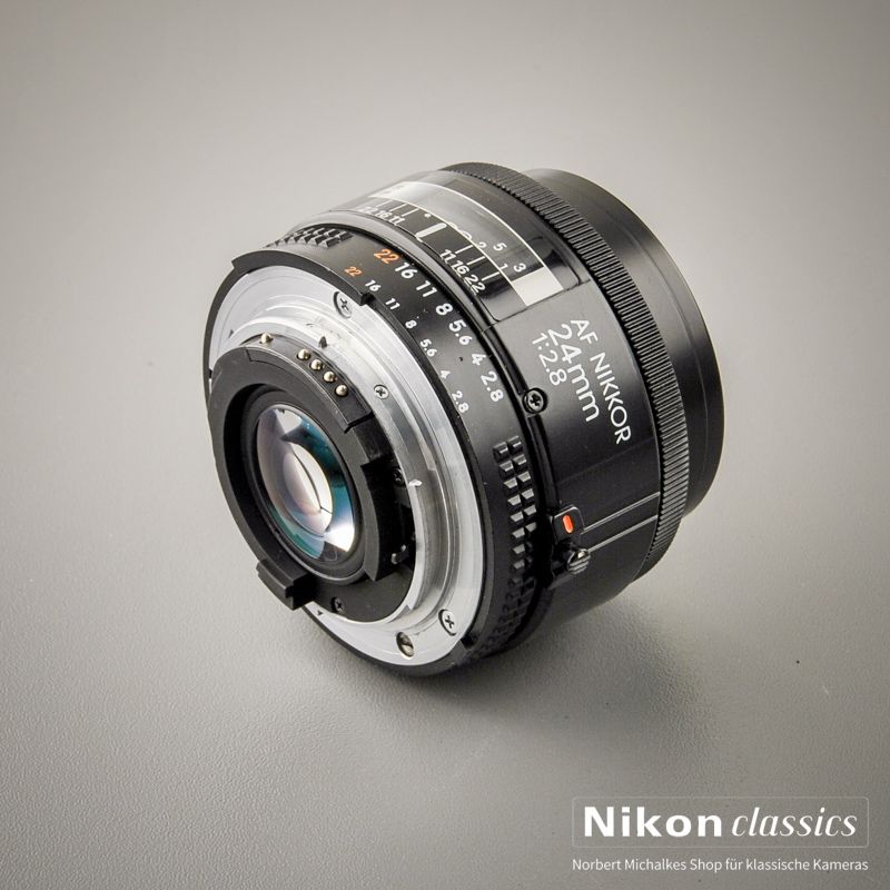 Nikon AF Nikkor 24/2,8 (Zustand A)