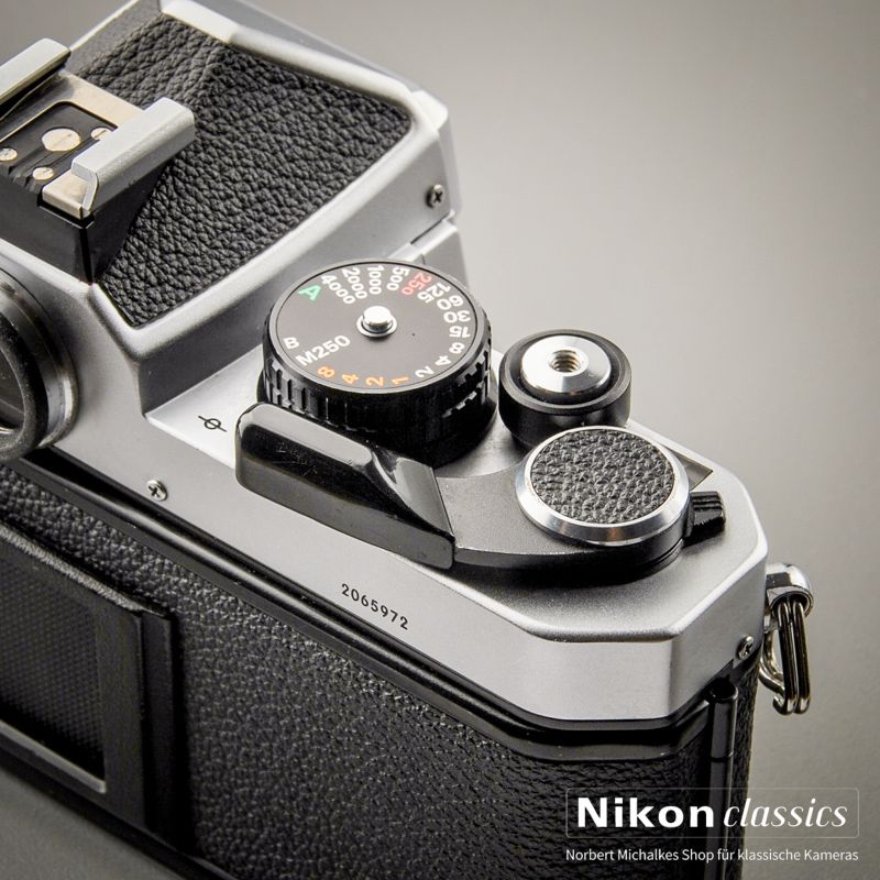 Nikon FE-2 (Condition A/A-)