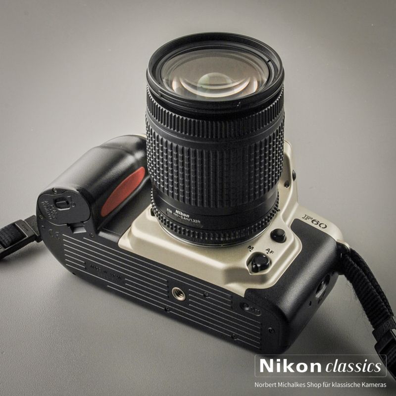 Nikon F60 with Nikkor 28-80/3,5-5,6 D