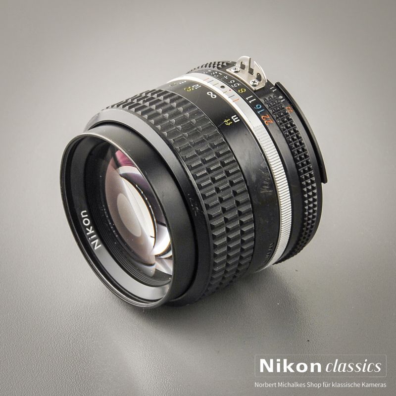 Nikon Nikkor 85/2,0 AIS (Condition A-/AB)