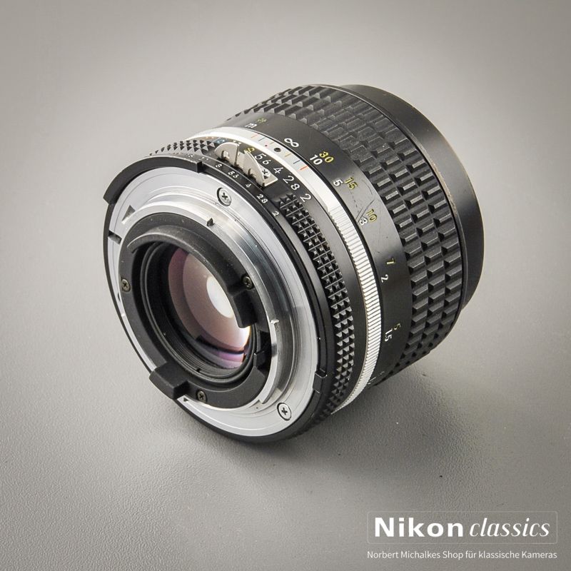 Nikon Nikkor 85/2,0 AIS (Condition A-/AB)