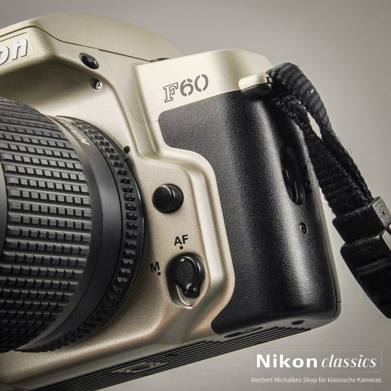 Nikon F60 with Nikkor 28-80/3,5-5,6 D