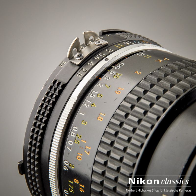 Nikon Micro-Nikkor 55/2,8 AIS (Zustand A-/AB)