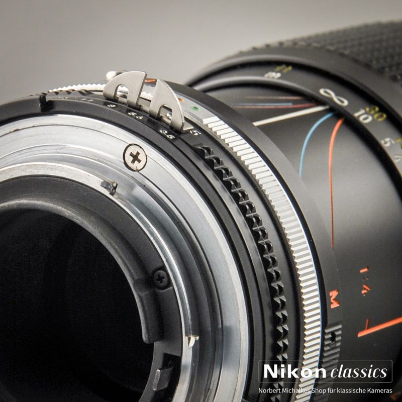 Nikon Zoom-Nikkor 35-105/3,5-4,5 AIS Macro (Condition A)