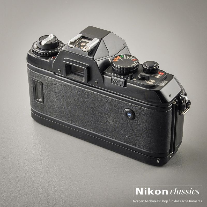 Nikon F501 (Condition A-)