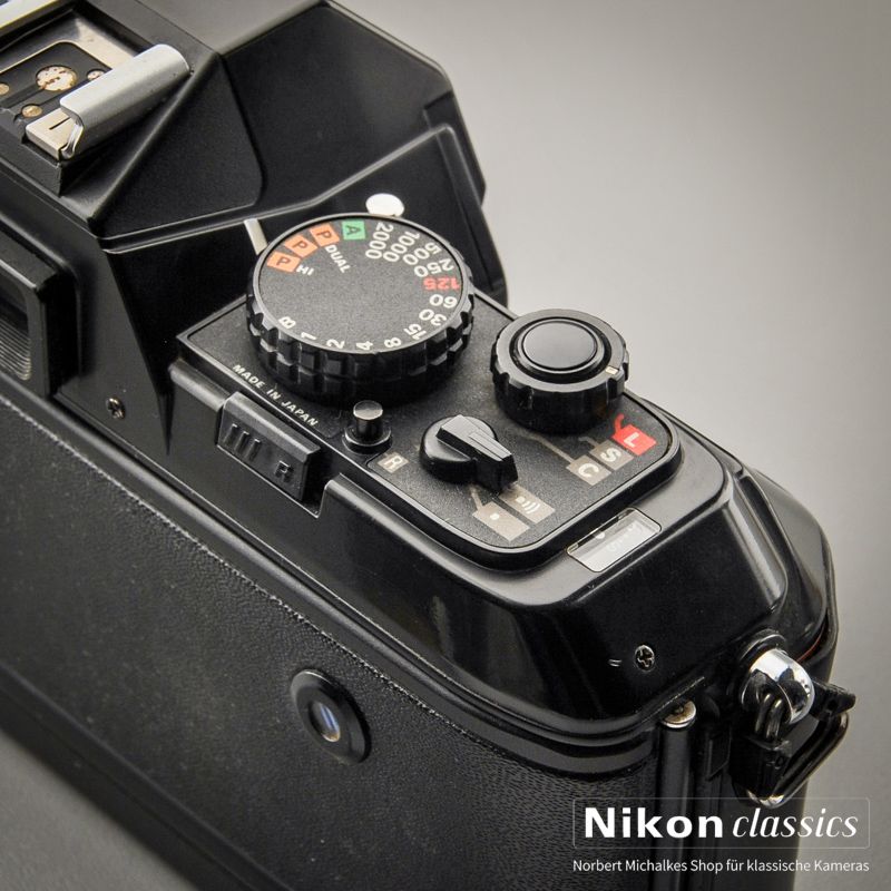 Nikon F501 (Condition A-)