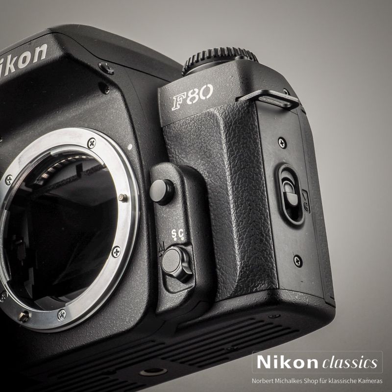 Nikon F80D (Zustand A)