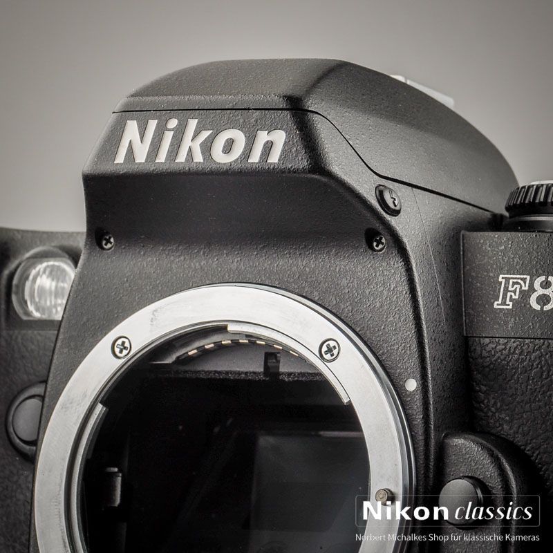 Nikon F80D (Zustand A)