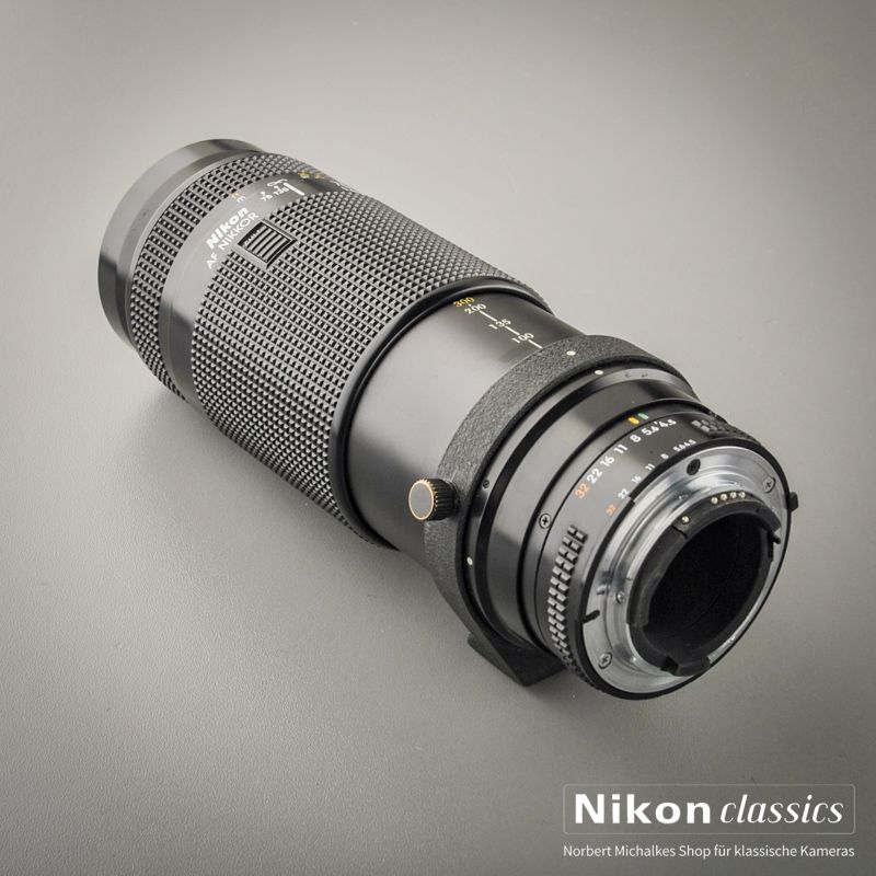 Nikon AF Zoom-Nikkor 75-300/4,5-5,6 (Condition A/A-)