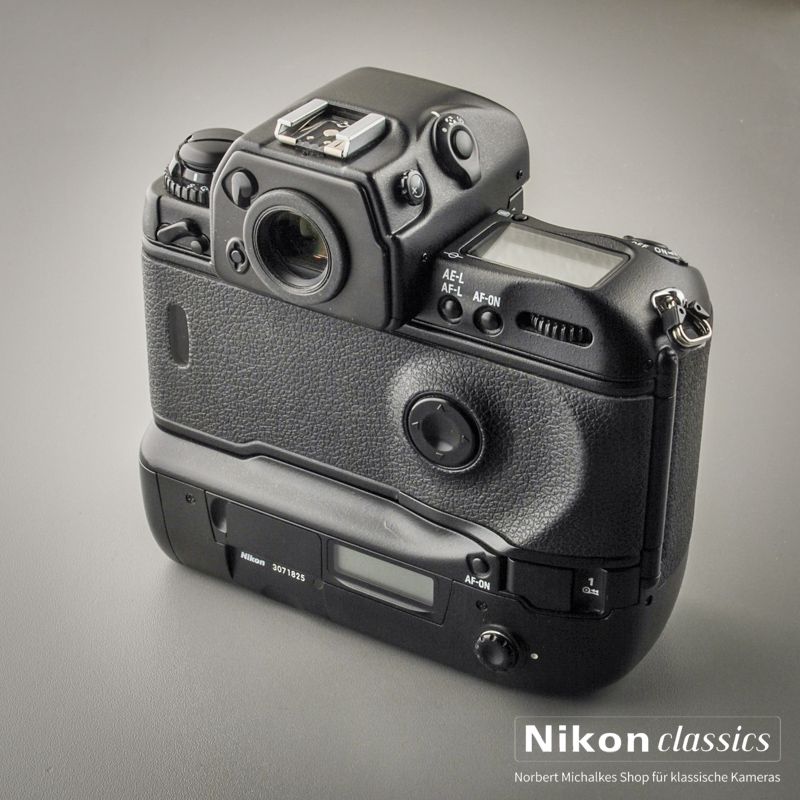 Nikon F5 (Condition A/A+)