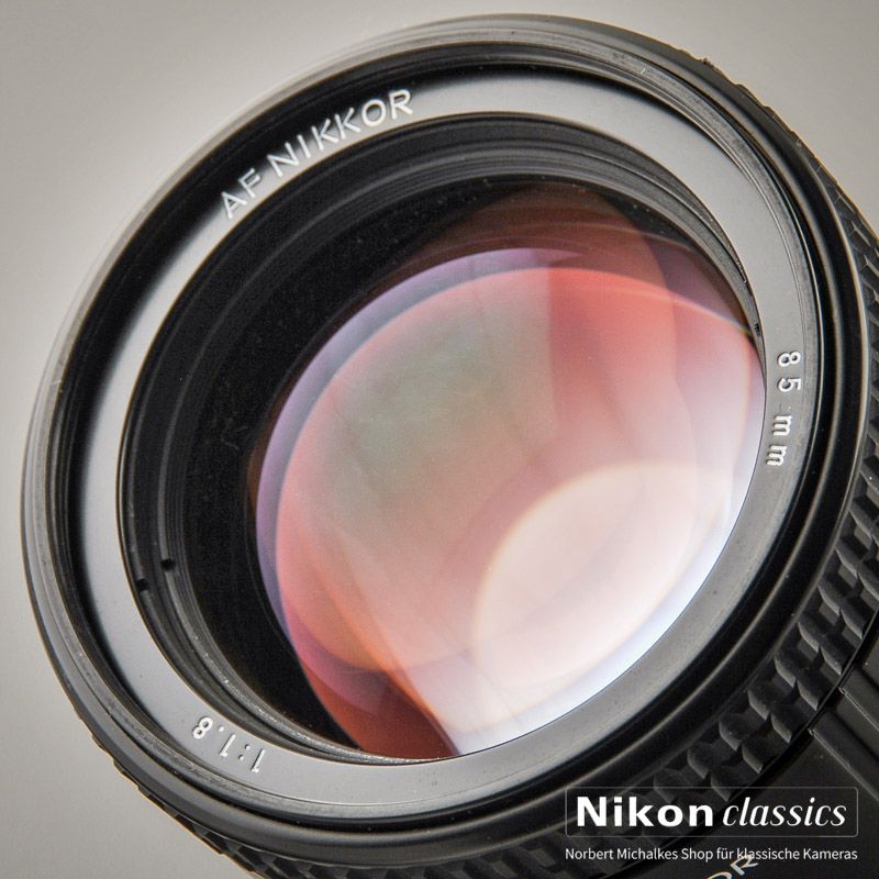 Nikon AF Nikkor 85/1,8 (Condition A/A-)