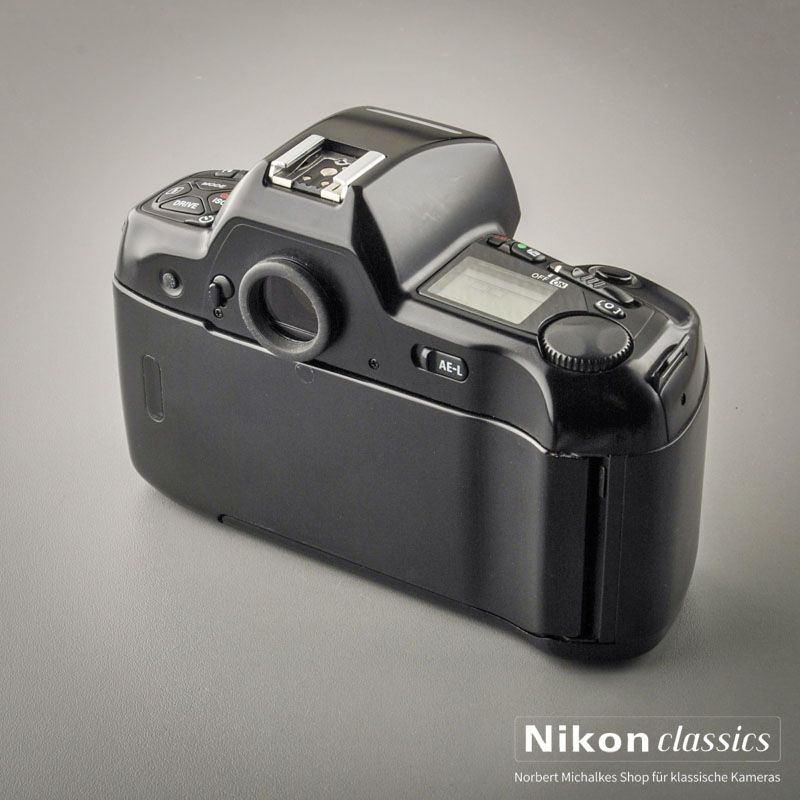 Nikon F90x (Condition A/A-)