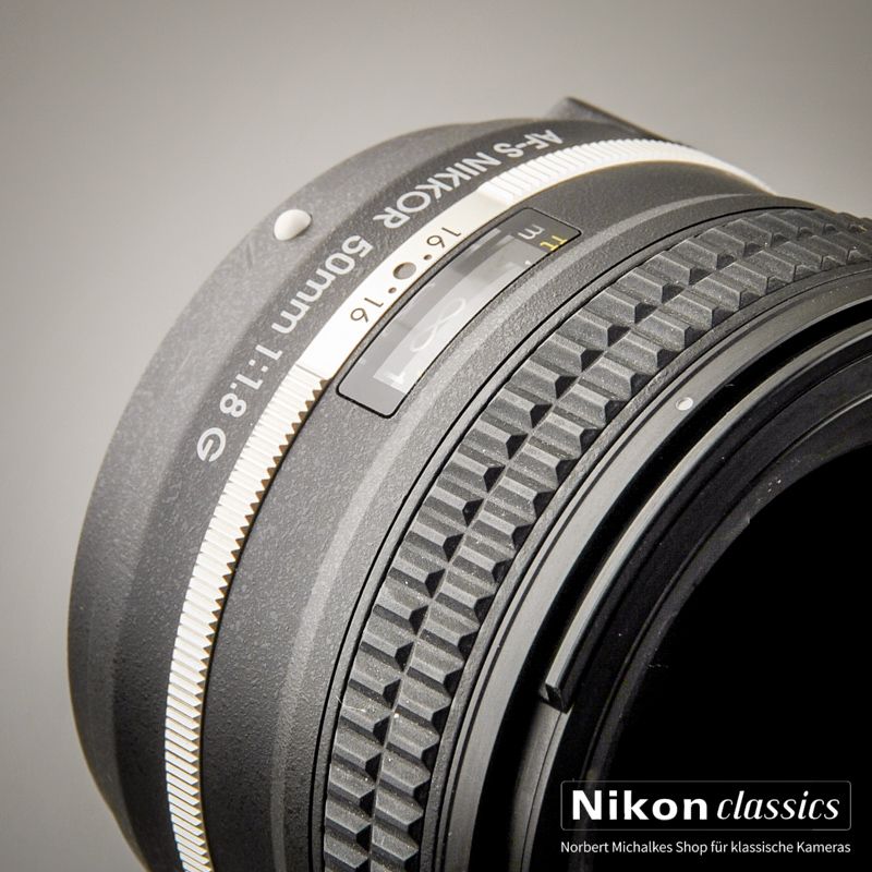 Nikon AF-S Nikkor 50/1,8 G SE (Zustand A/A-)