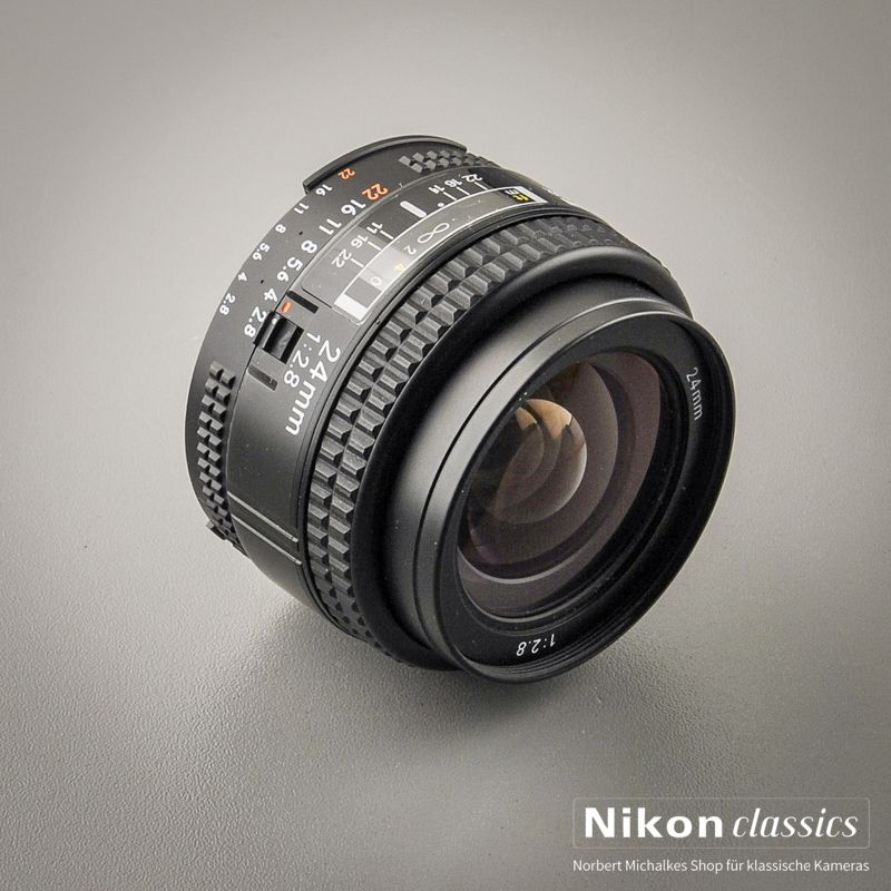 Nikon AF Nikkor 24/2,8N (Zustand A+)