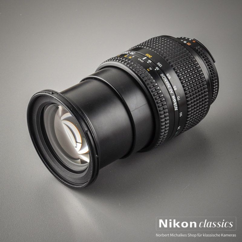 Nikon AF-D Zoom-Nikkor 28-200/3,5-5,6 IF (Condition A/A-)