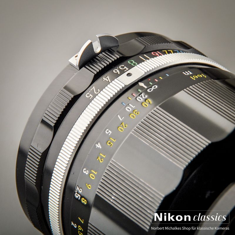 Nikon Nikkor-PC Auto  105/2,5 nonAI (Condition A/A-)