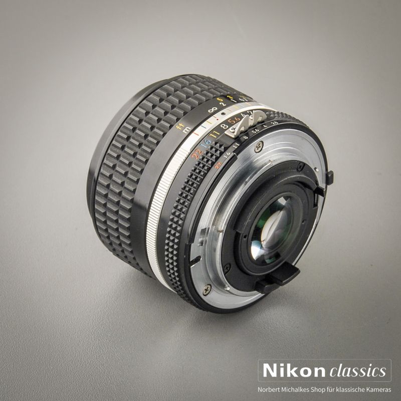 Nikon Nikkor 24/2,8 AIS  (Zustand A/A-)