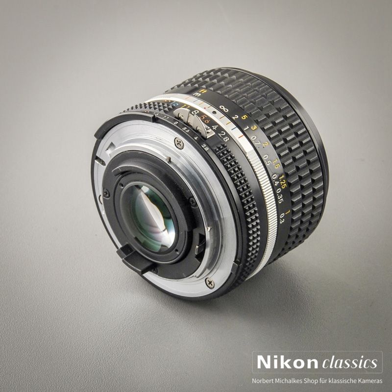 Nikon Nikkor 24/2,8 AIS  (Zustand A/A-)