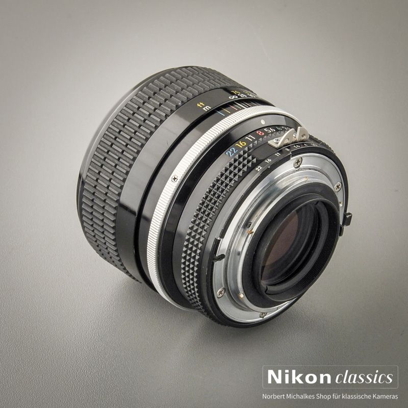 Nikon Nikkor 85/1,8 AI (Zustand A/A-)