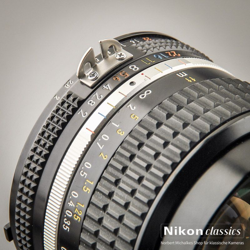 Nikon Nikkor 24/2,0 AIS (Zustand A/A-)