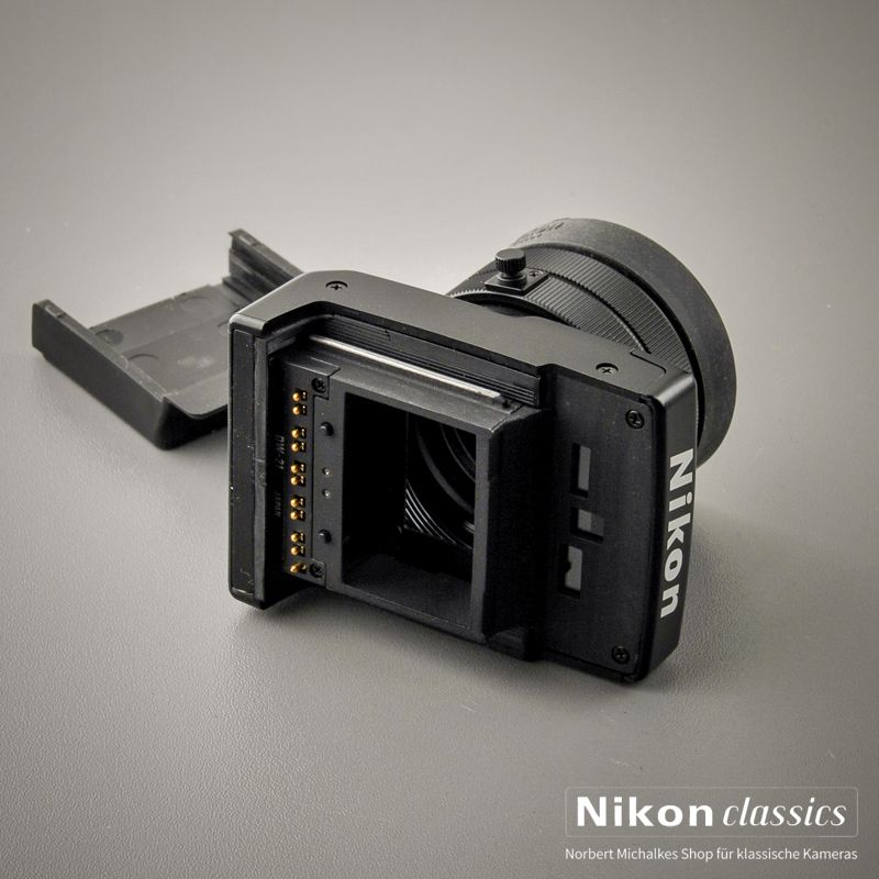 DW-21 Vergrösserungssucher für Nikon F4 (Zustand A)