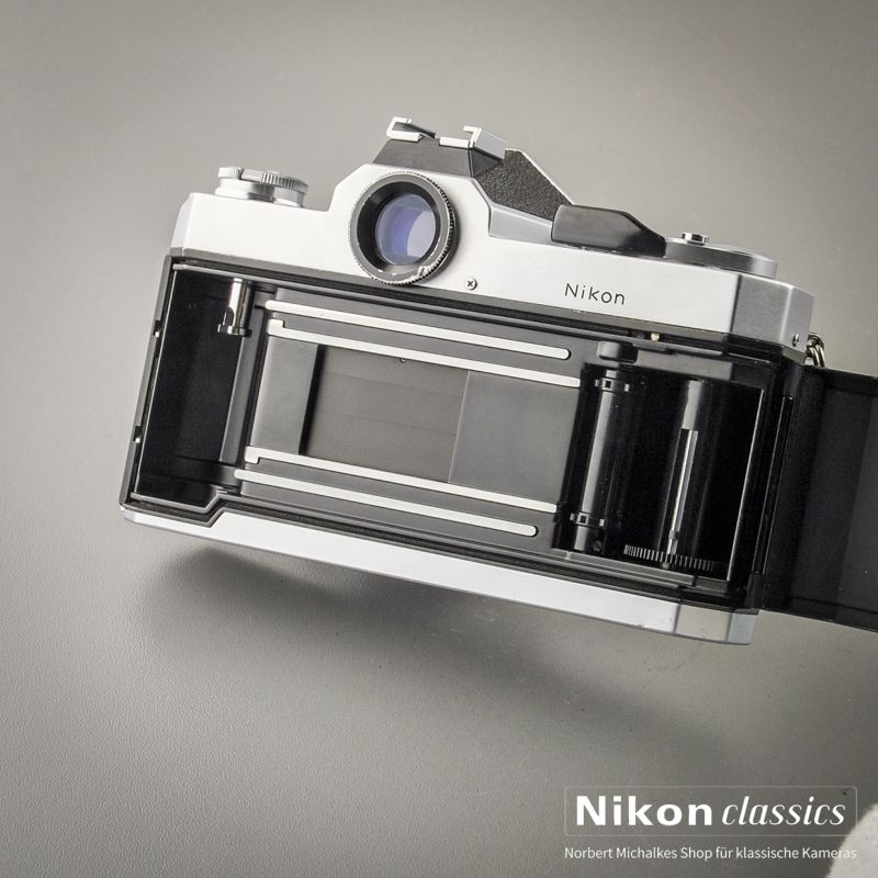 Nikkormat FT3 (Condition A-/AB)