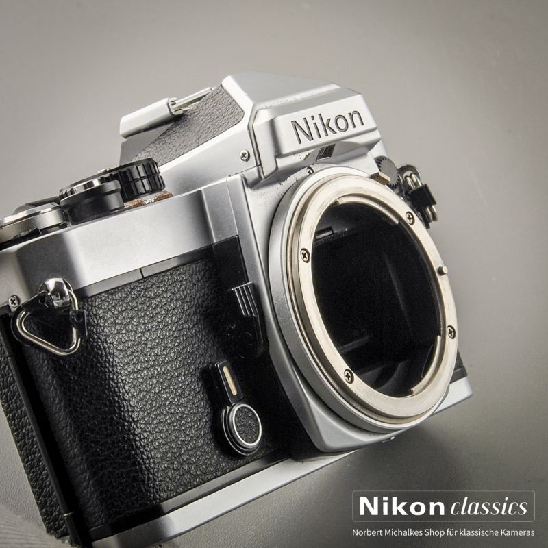 Nikon FE (Zustand A-)