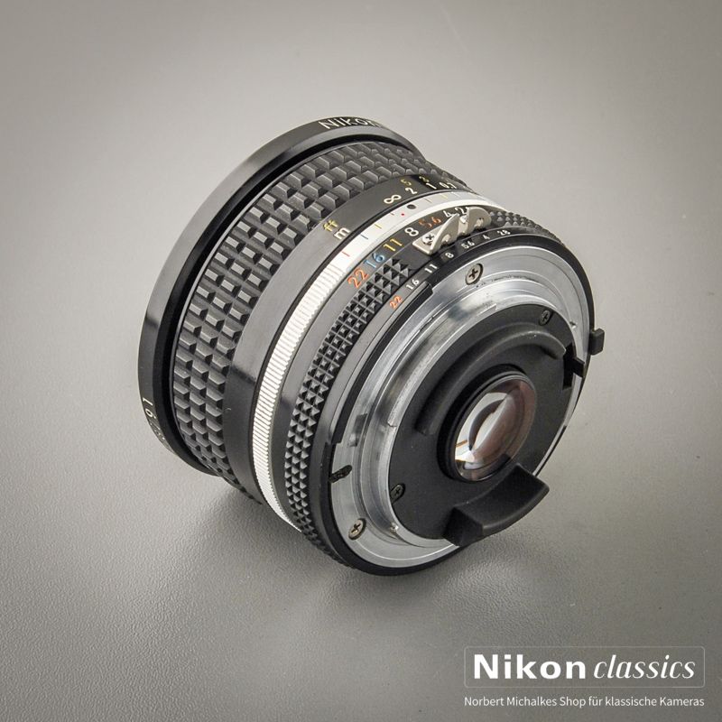 Nikon Nikkor 20/2,8 AIS (Condition A-)