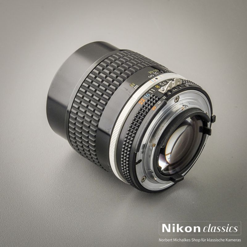 Nikon Nikkor 105/2,5 AIS (Zustand A/A-)