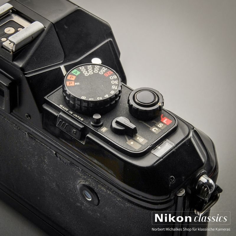 Nikon F301 (Zustand A-/AB)
