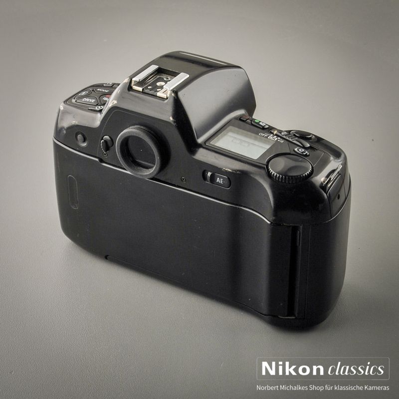 Nikon F90 (Zustand A-/AB)