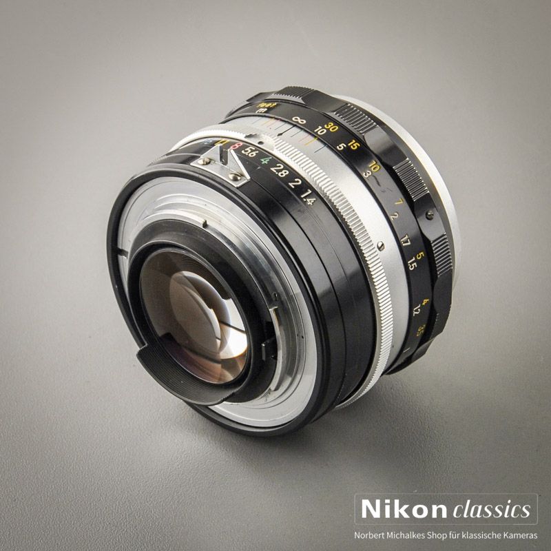 Nikon Nikkor-S Auto 5,8cm/1,4 nonAI "Berg-und-Tal" (Zustand A-)