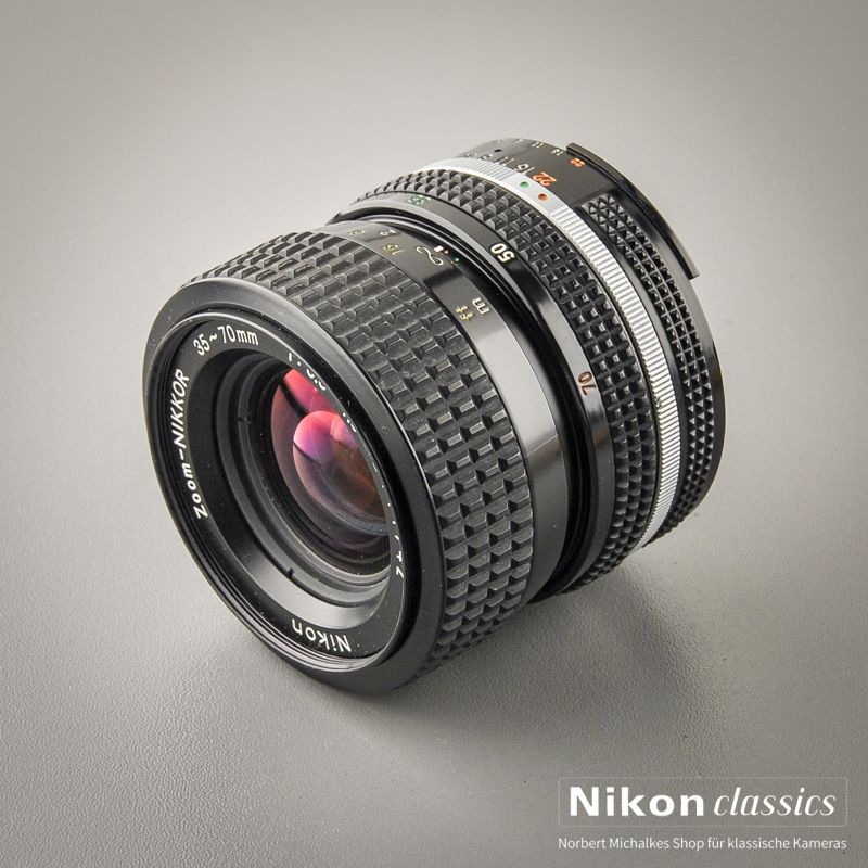 Nikon Zoom-Nikkor 35-70/3,3-4,5 AIS (Condition A/A-)