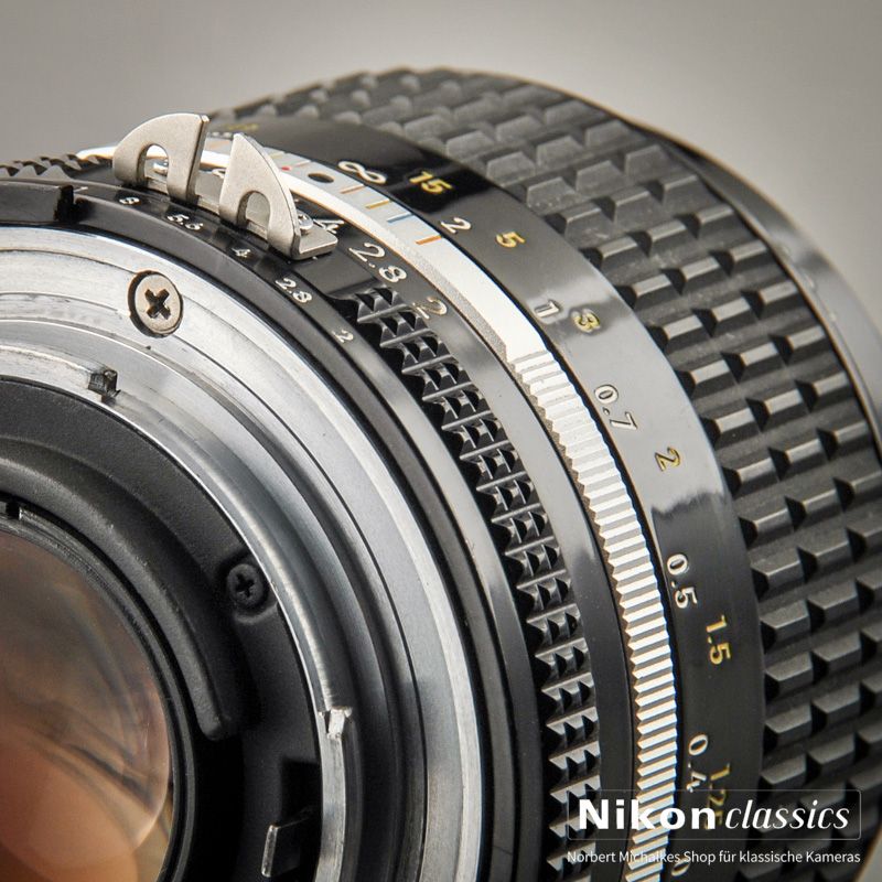 Nikon Nikkor 35/2,0 AIS (Zustand A)