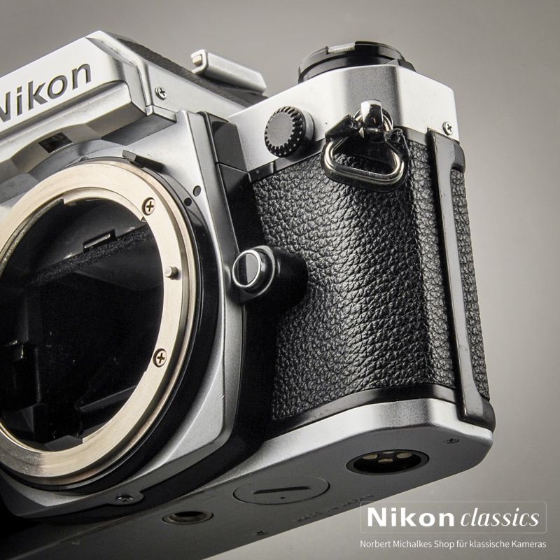 Nikon FM2n (Zustand A/A-) Titanverschluss
