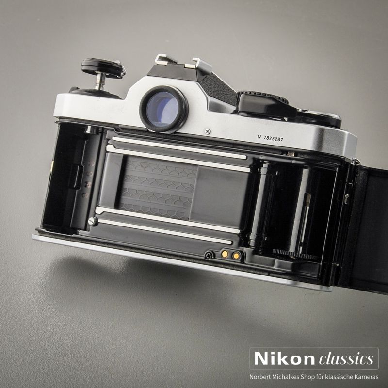 Nikon FM2n (Zustand A/A-) Titanverschluss
