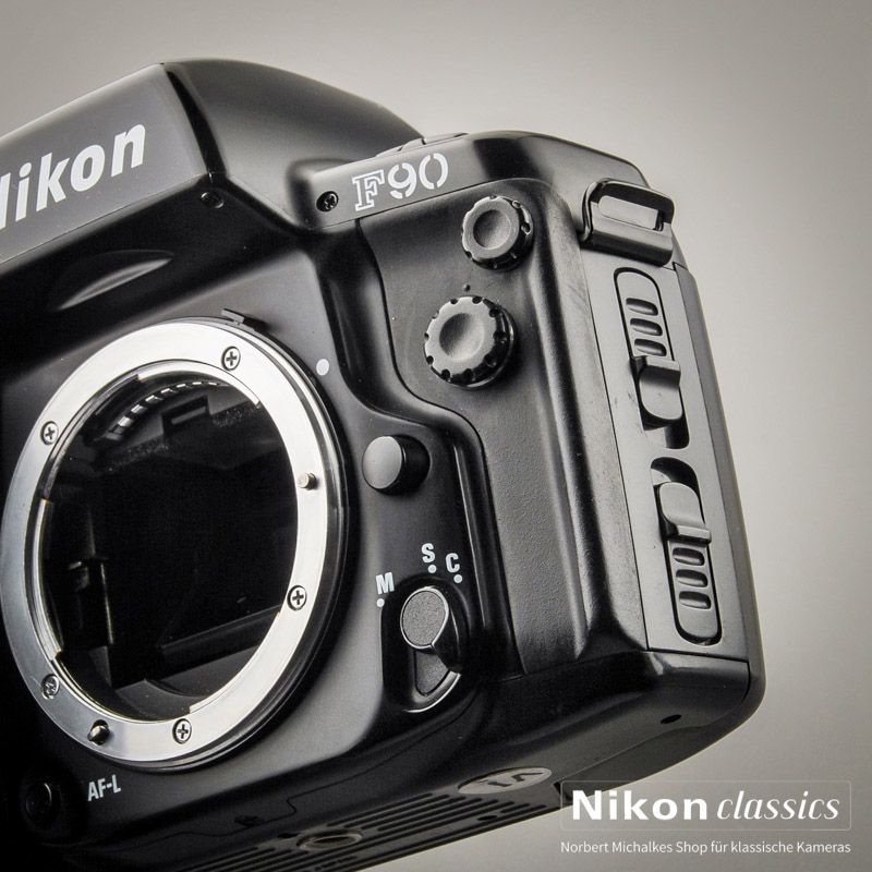 Nikon F90 (Condition A-/AB