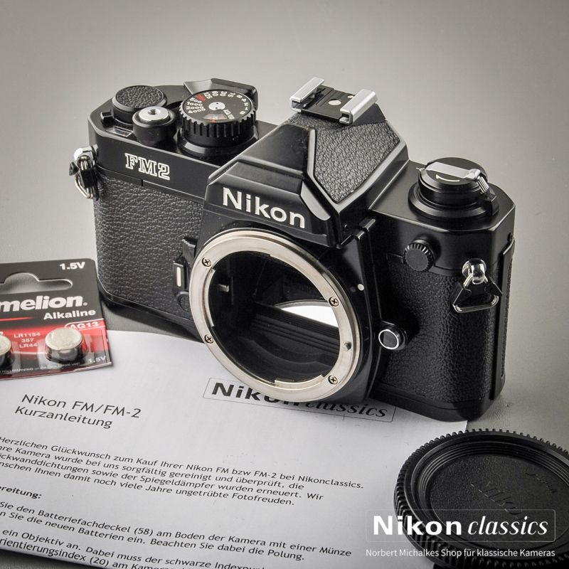 Nikon FM2n black (Condition A/A-) titan shutter