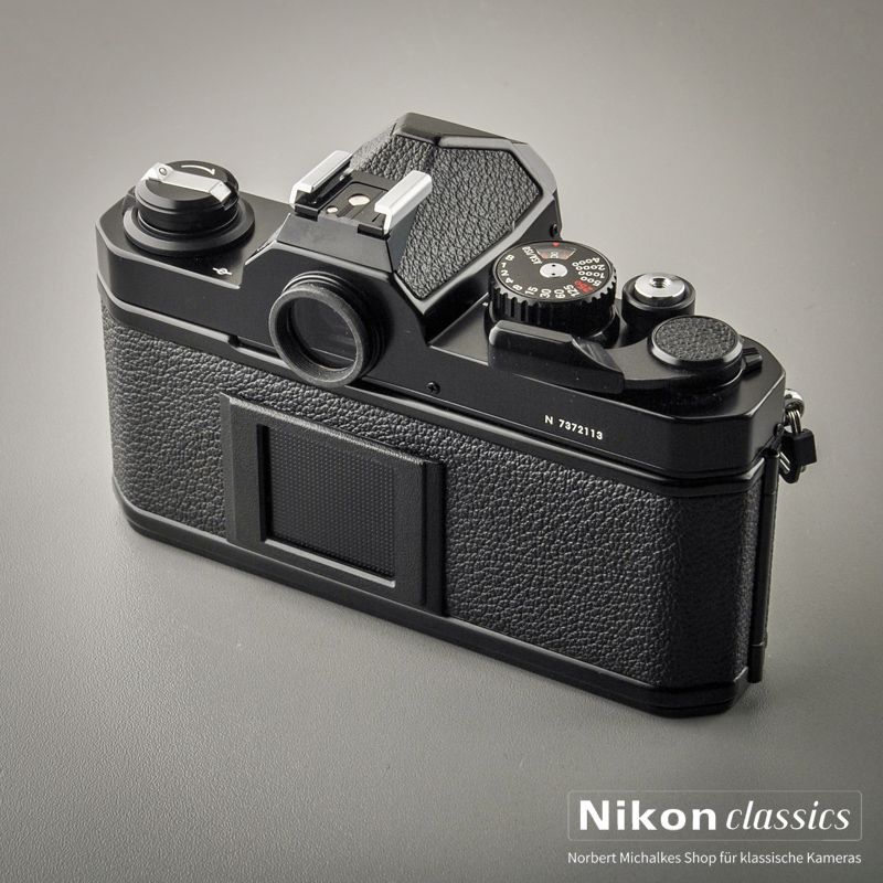Nikon FM2n black (Condition A/A-) titan shutter