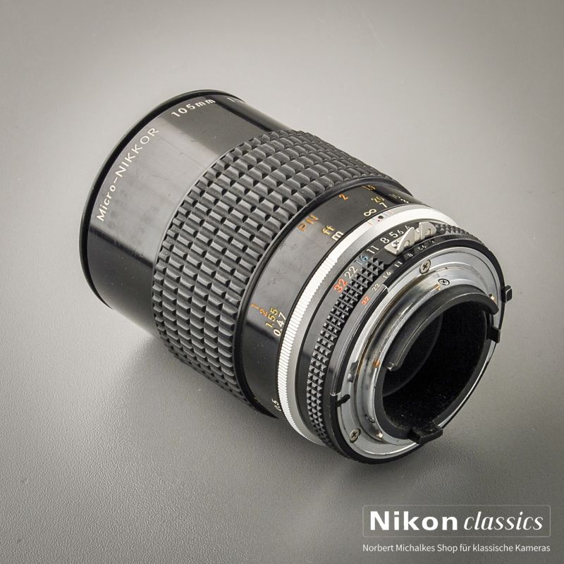 Nikon Micro-Nikkor 105/4 AIS (Condition A-/AB)