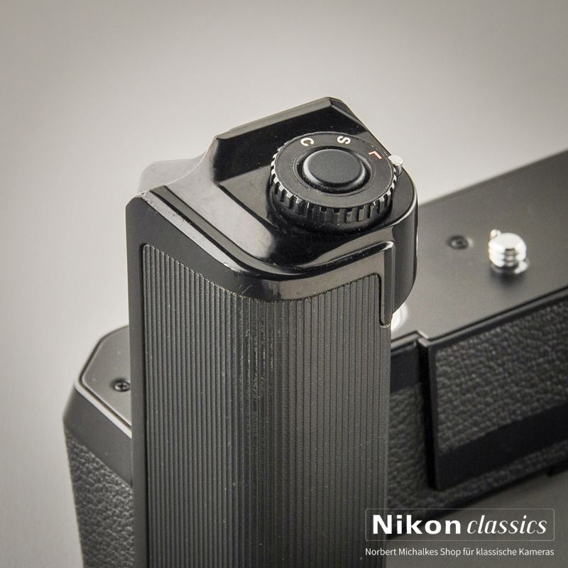 Nikon Motor-Drive MD-15 (Zustand A/A-)