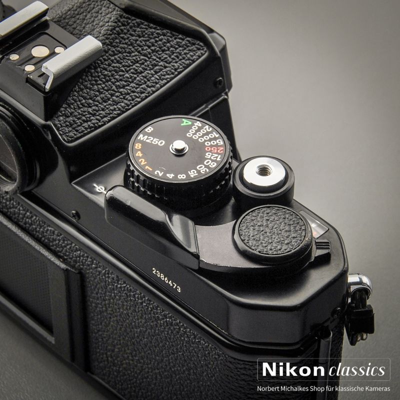 Nikon FE-2 schwarz (Zustand A-)