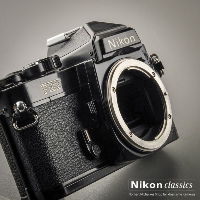 Nikon FE-2 schwarz (Zustand A-)