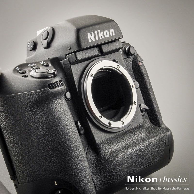 Nikon F5 (Condition A/A-)