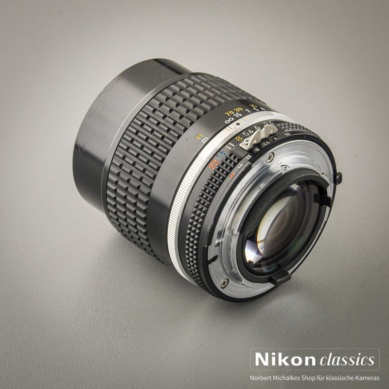 Nikon Nikkor 105/2,5 AIS (Zustand A/A-)