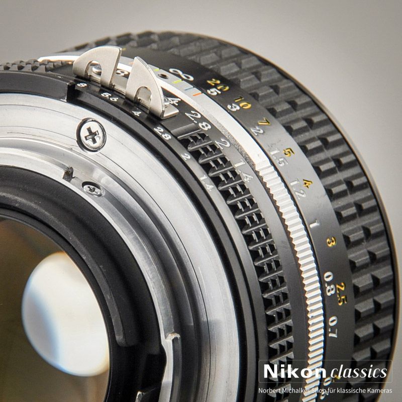 Nikon Nikkor 50/1,4 AIS (Zustand A/A-)