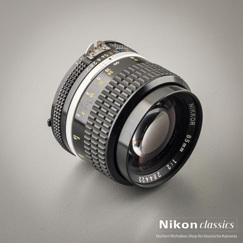 Nikon Nikkor 85/2,0 AIS  (Zustand A-)