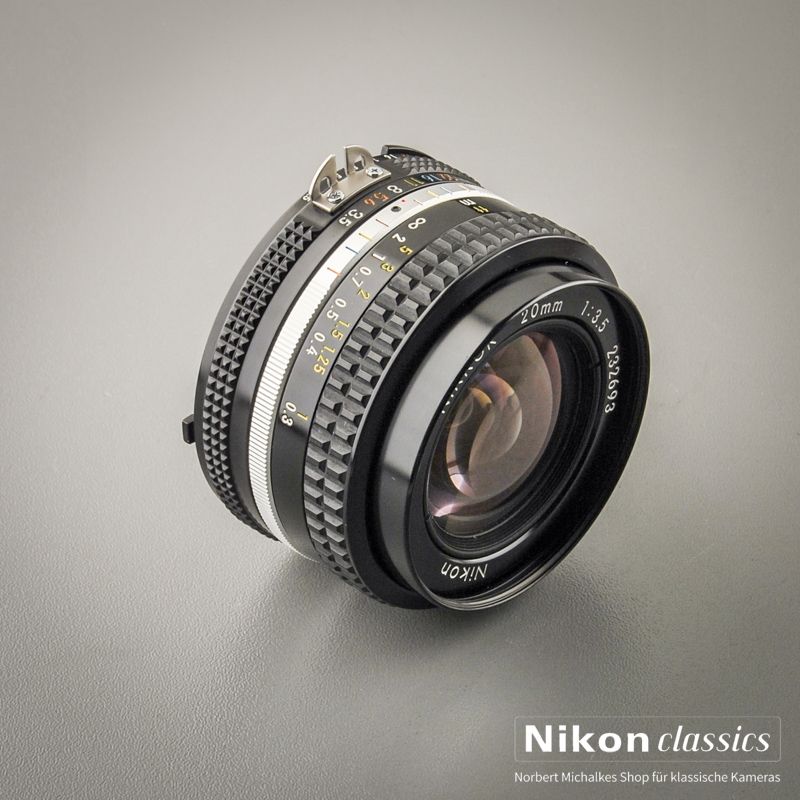 Nikon Nikkor 20/3,5 AIS (Zustand A)